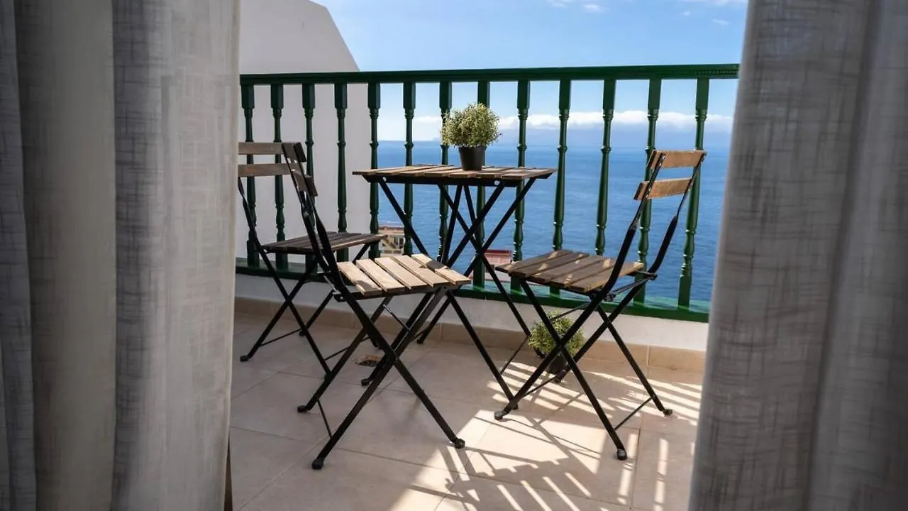 Apartment Luna De Opalo Puerto de Santiago  Spain